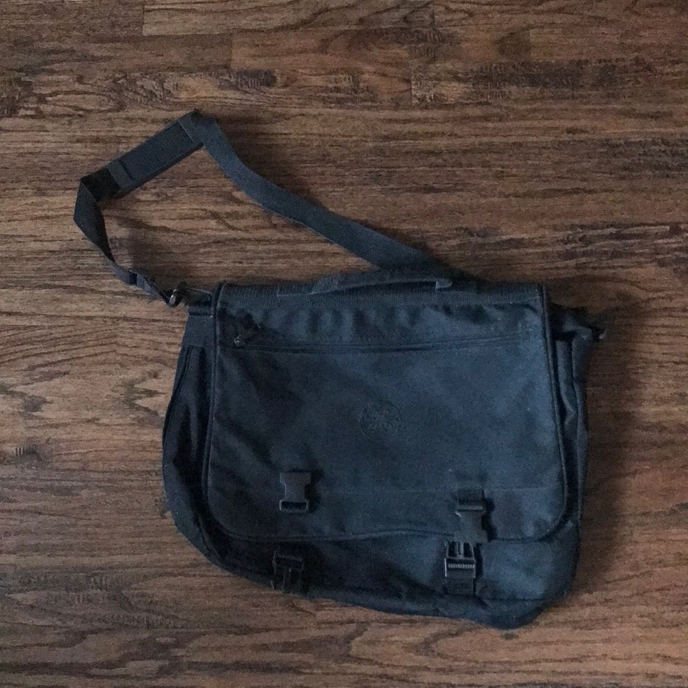 Black Men's Messenger Bag - Brand Unknown